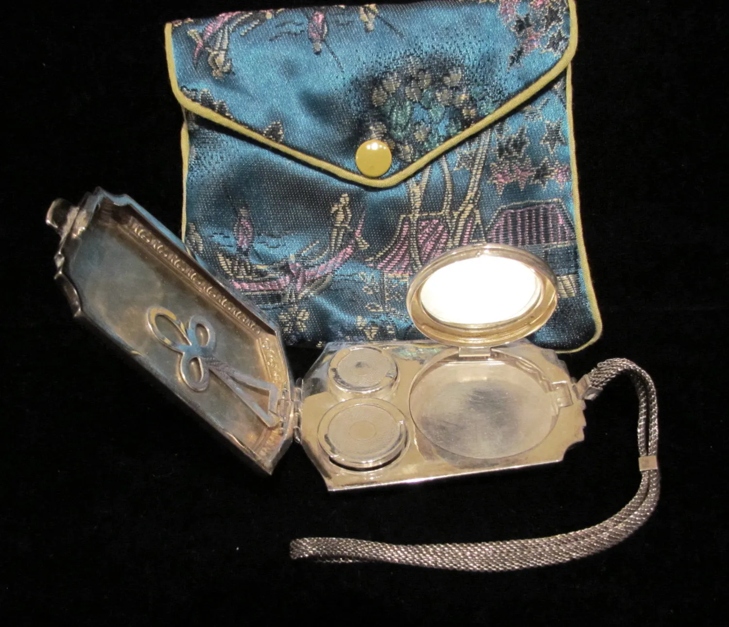 1900's Sterling Silver Compact Purse Vintage Powder Compact Change Or Coin Purse
