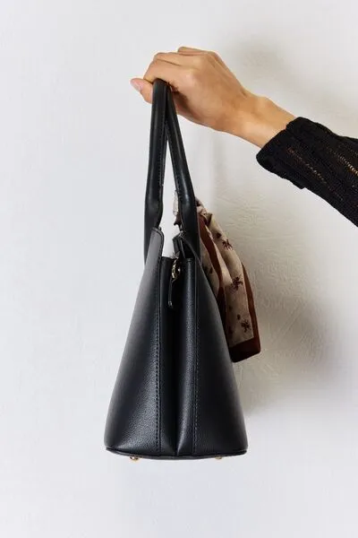 Blue Zone Planet |  David Jones PU Leather Handbag
