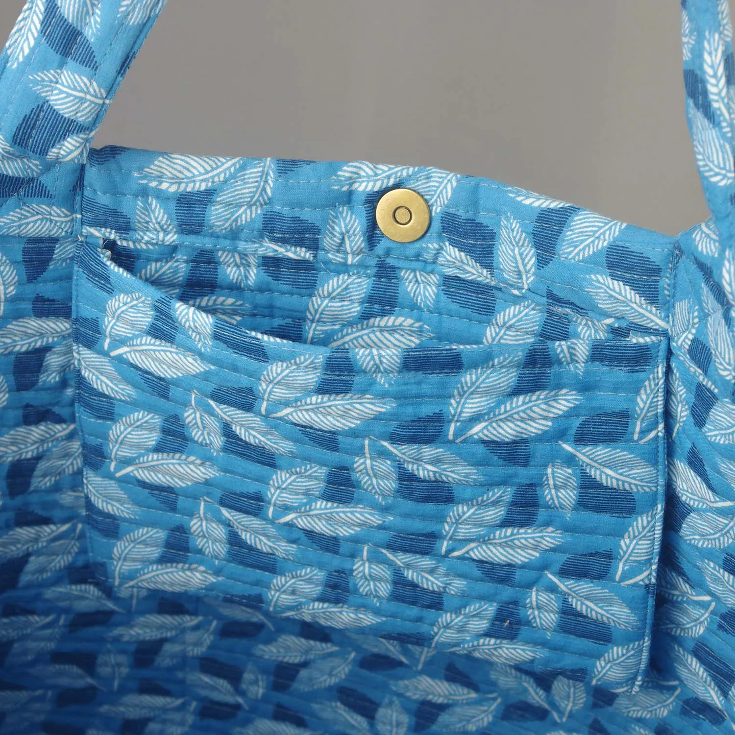 Cotton Quilted Large Shopping / Beach Bag - Blue Leaves