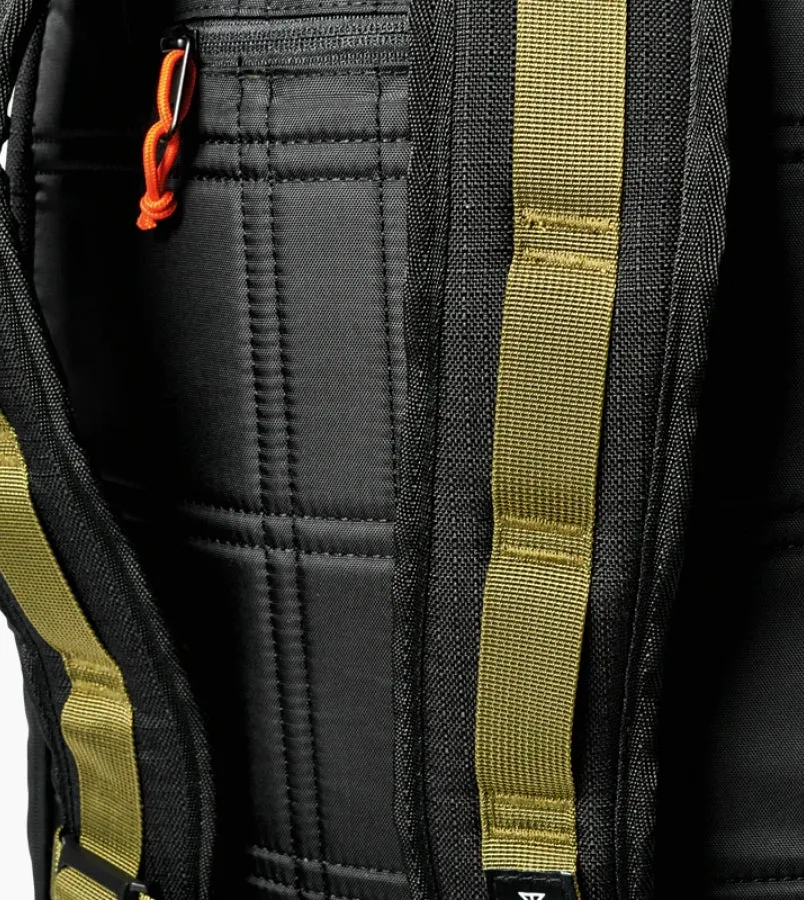 Day Trip Passenger 27L 2.0 Bag