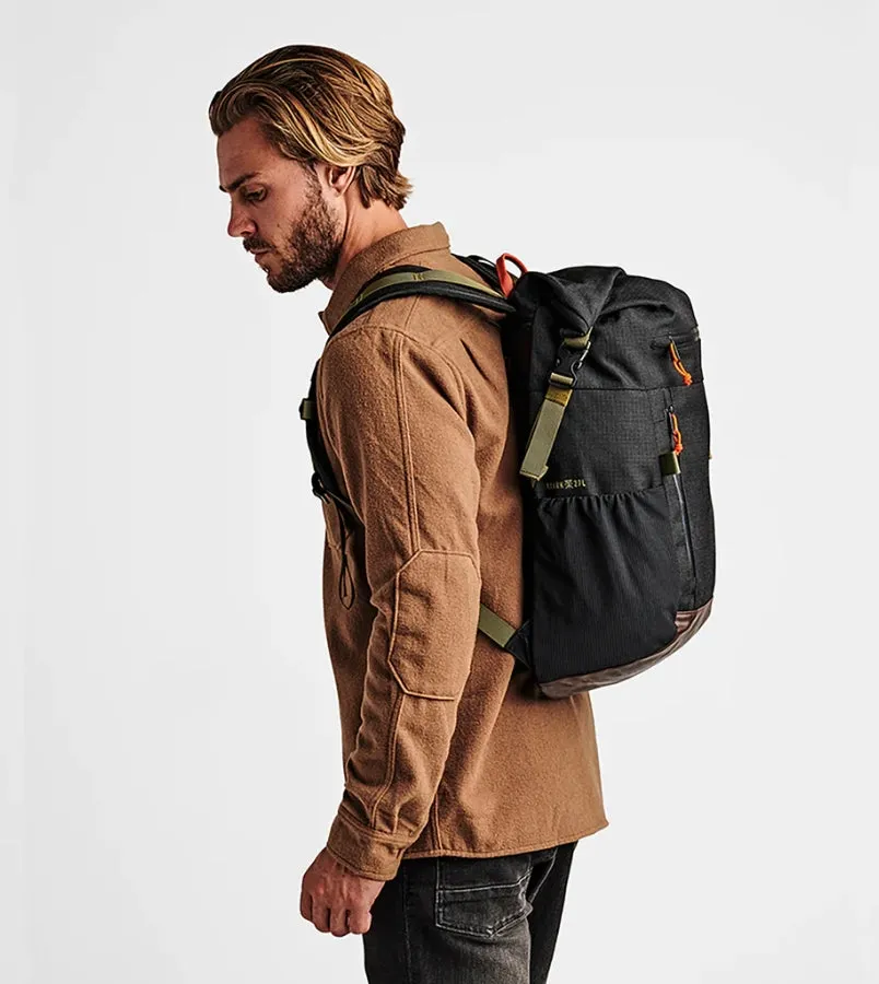 Day Trip Passenger 27L 2.0 Bag
